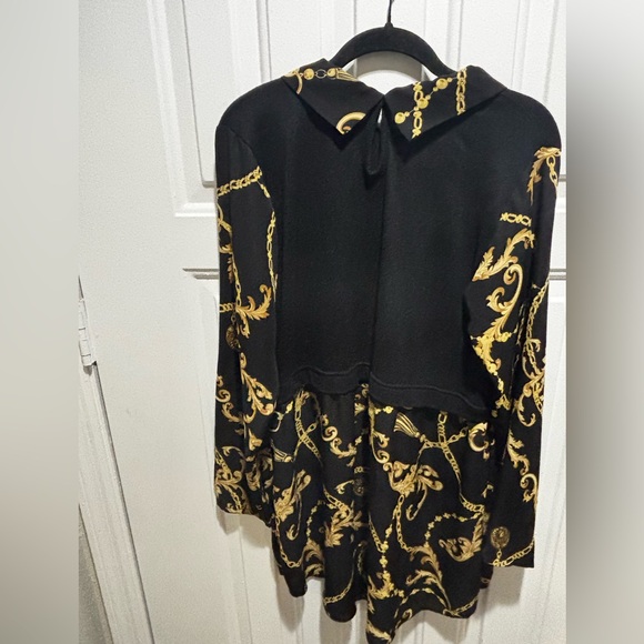 eye candy Tops - Eye Candy Black and Gold Ornate Top